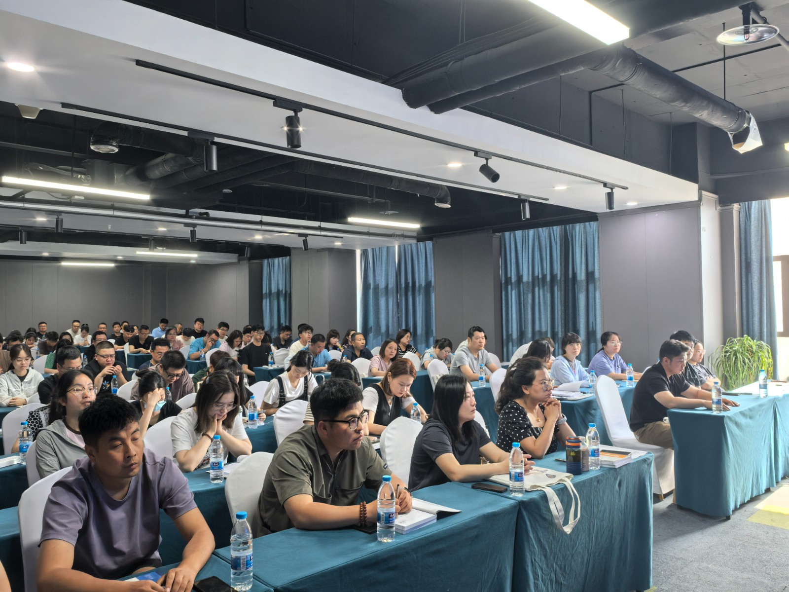 微信图片_20250613093006.jpg